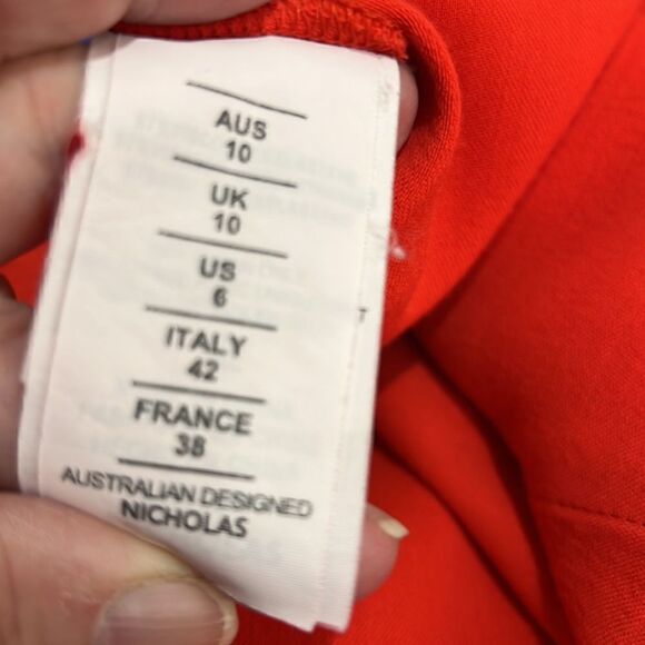 Nicholas Red v neck midi dress with ruched sleeves size 6 - Picture 14 of 15